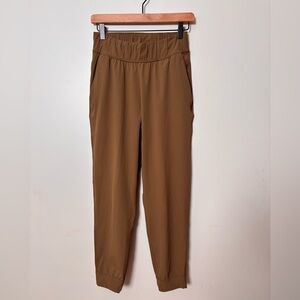 COTOPAXI olive green stretch nylon joggers activewear pants size small outdoor